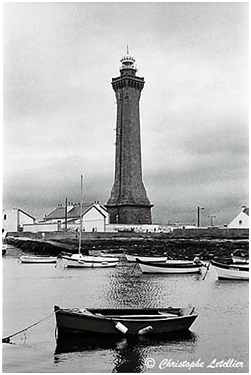 Le Phare d'Eckm&uuml;l dans le sud finist&egrave;re.&copy; 2006 Christophe Letellier tous droits r&eacute;serv&eacute;s. Pour revenir &agrave; la galerie, cliquez sur la photo.